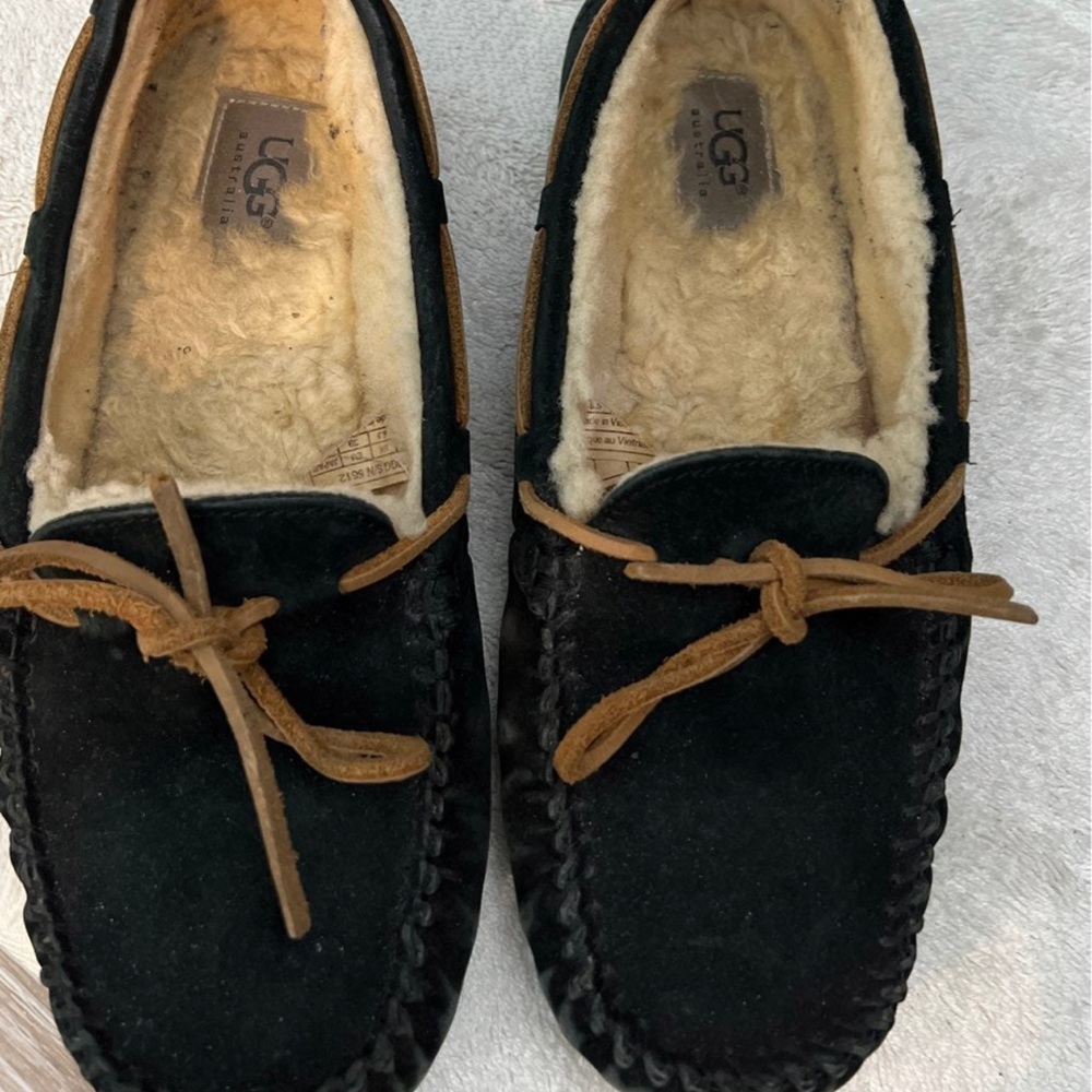 Black suede UGG slippers (moccasins) size 8. Have been worn. Minor flaws - Picture 2 of 3